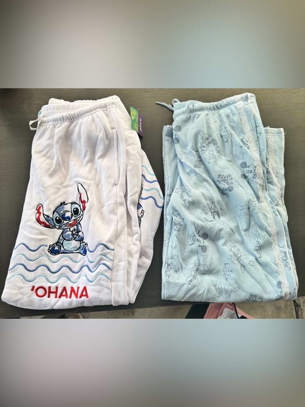 Women’s 2 piece sweat pants bundle